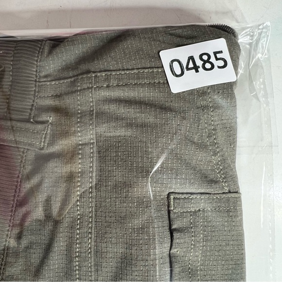 Kuhl Green Hiking Outdoor Camping Womens Pants Size 6 Reg - Picture 12 of 12